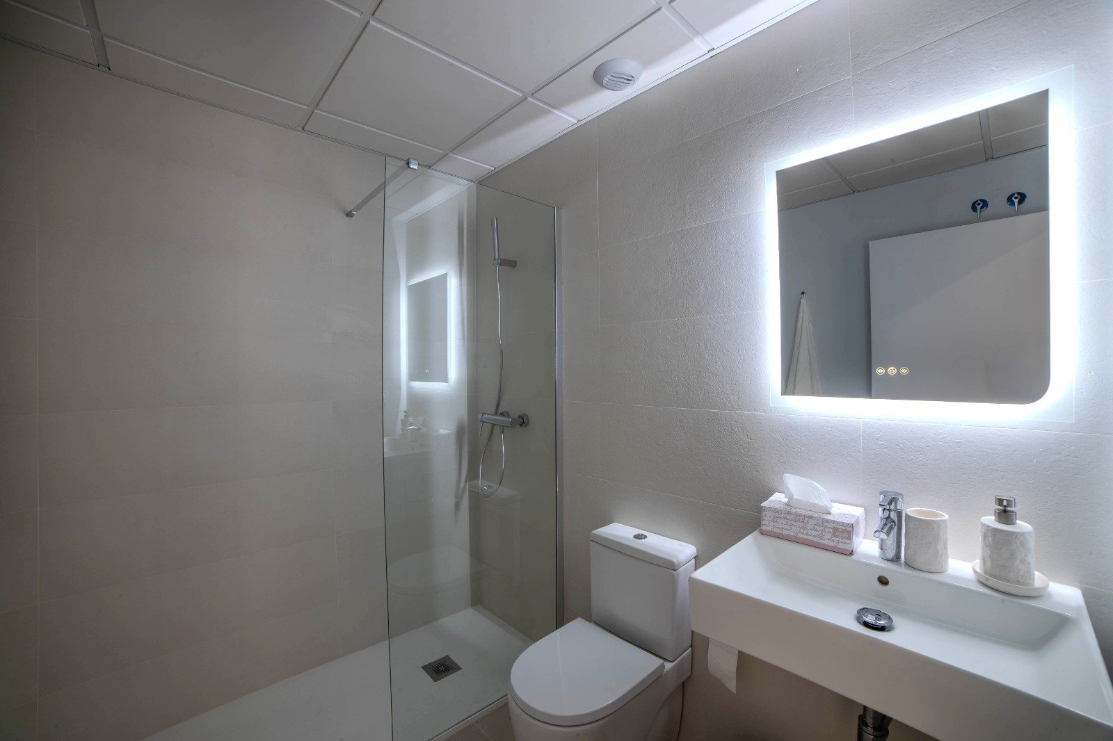 WhatsApp Image 2026-06-27 at 2.45.35 PM (10) Bliss Homes – Casares, Málaga | Presented by Global Estates®
